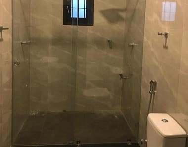 shower cubicles